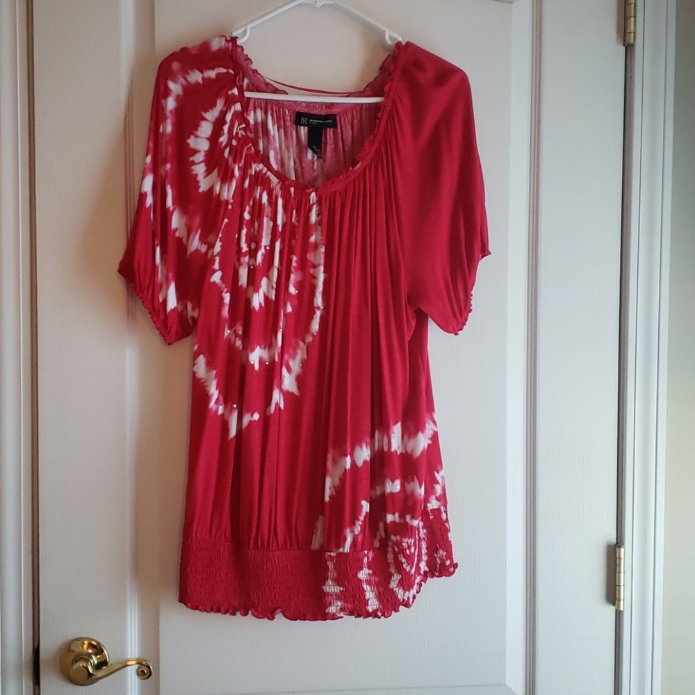 INC womens top...Short Sleeve, soft....Smoke Free